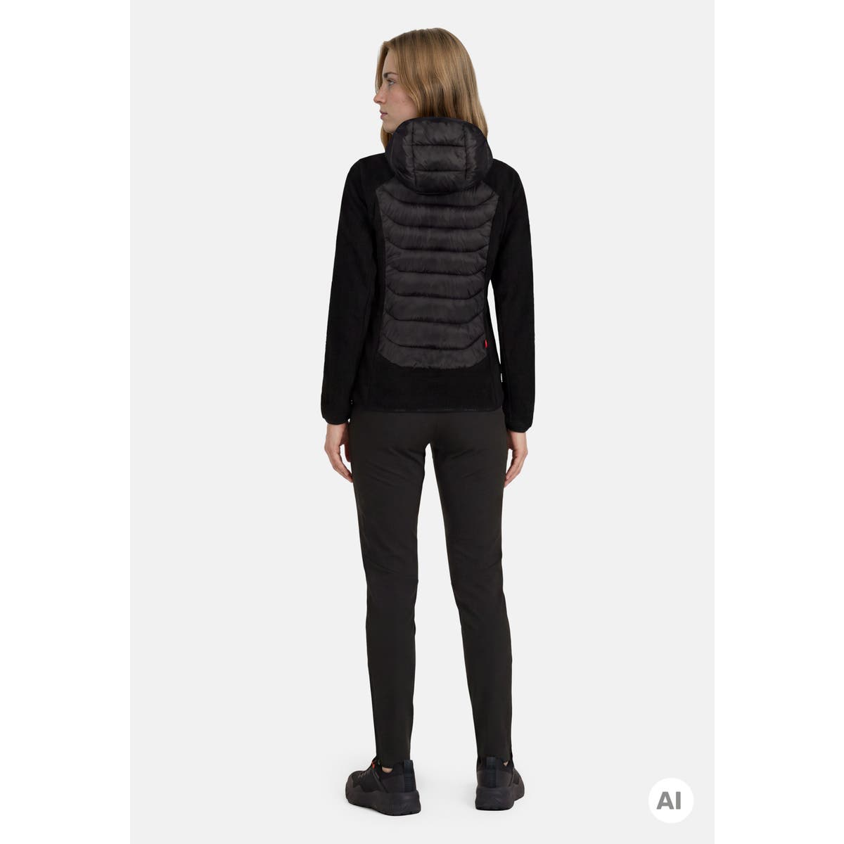 Icepeak Dakota Giacca Ibrida Donna – Black, indossato retro