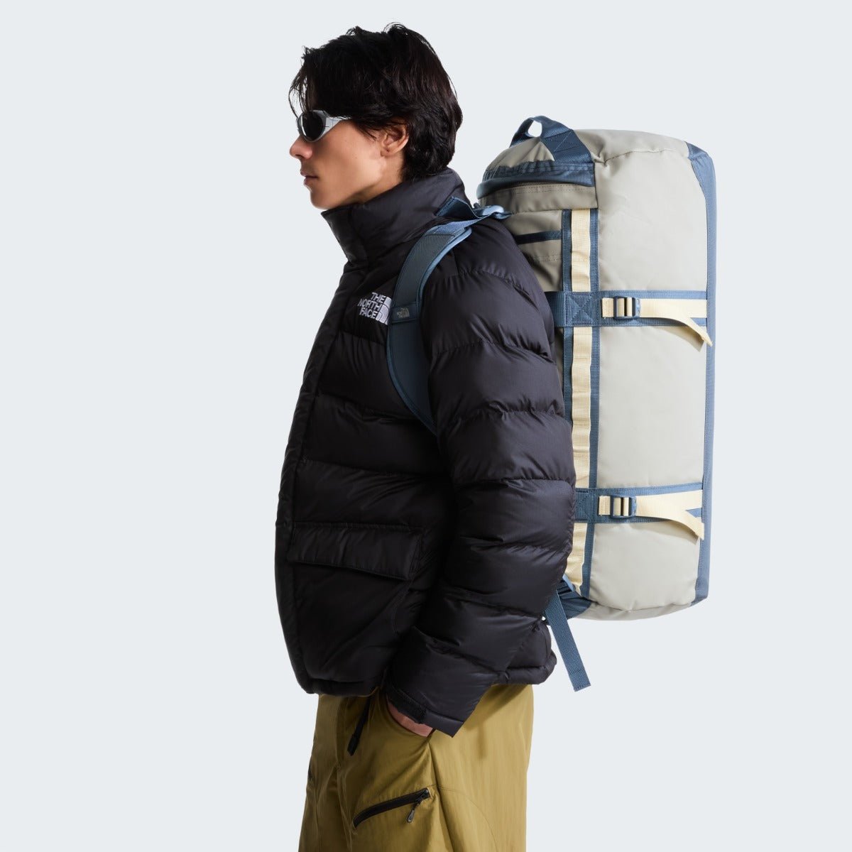The North Face Base Camp Duffel Borsone da Viaggio Taglia M – Stone Grey, dettaglio 3
