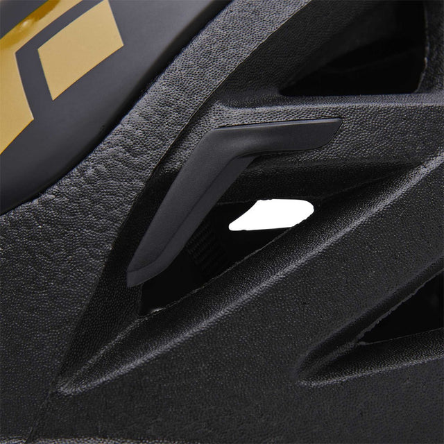 Black diamond vapor helmet