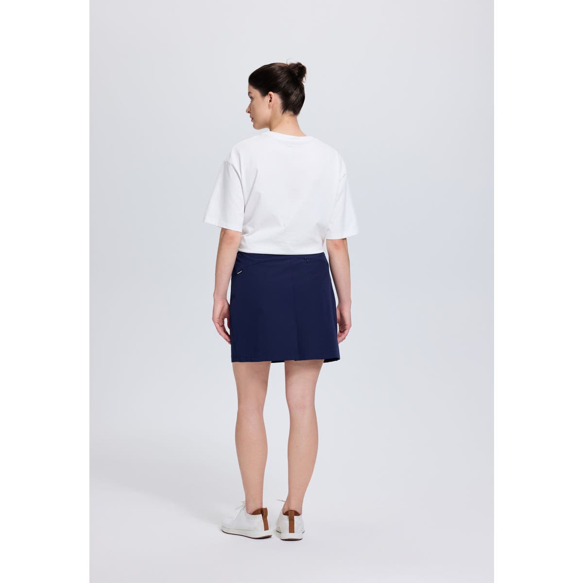 Icepeak Bedra Gonna Pantalone Donna – Dark Blue, indossato retro