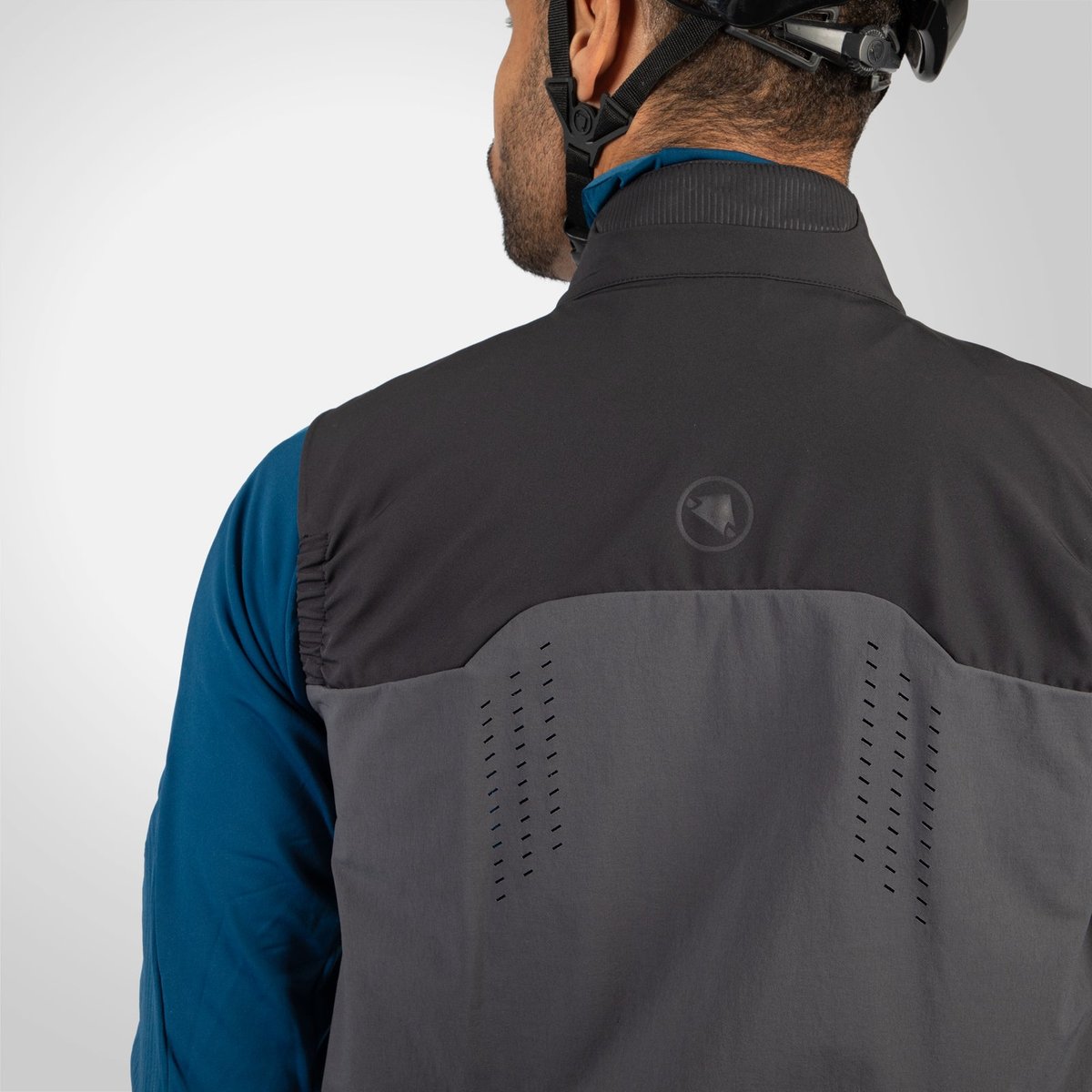 Endura MT500 Spray Gilet MTB Uomo – Black, dettaglio schiena