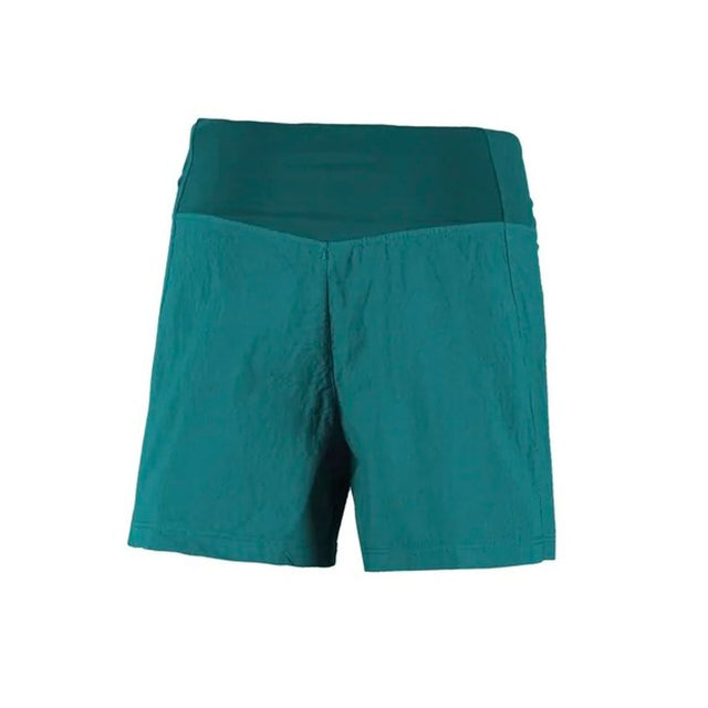 E9 Priscilla Short Woman