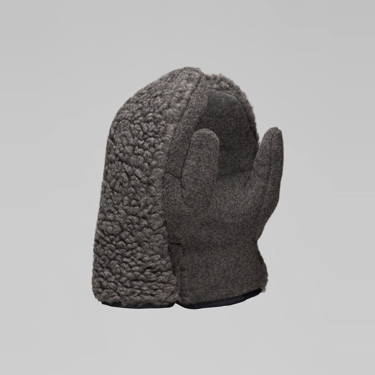 Norrøna /29 Wool Liner Muffole Unisex – Caviar Black, vista frontale