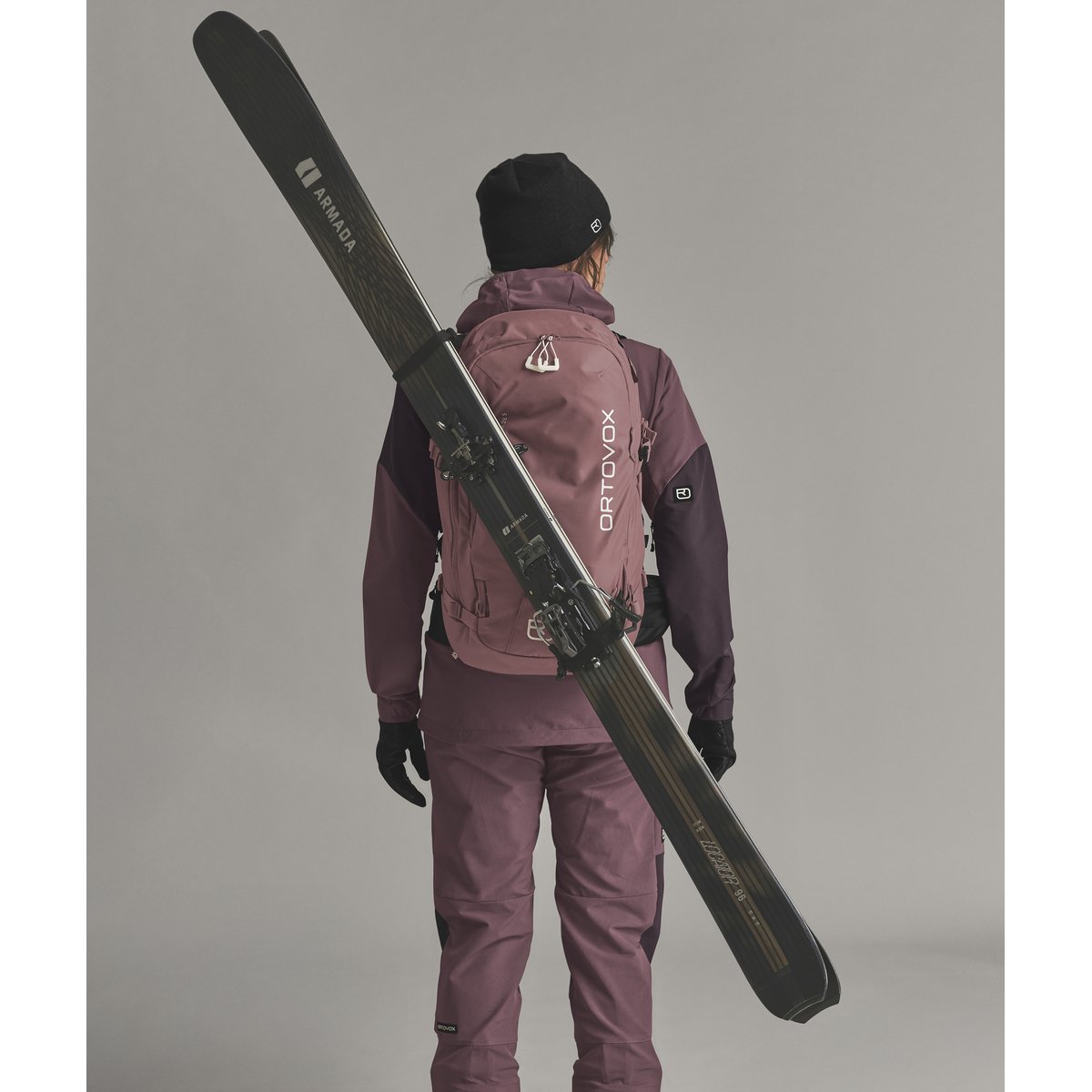 Ortovox Venet Tour 28 S Zaino Scialpinismo – Dusk Rose, con sci