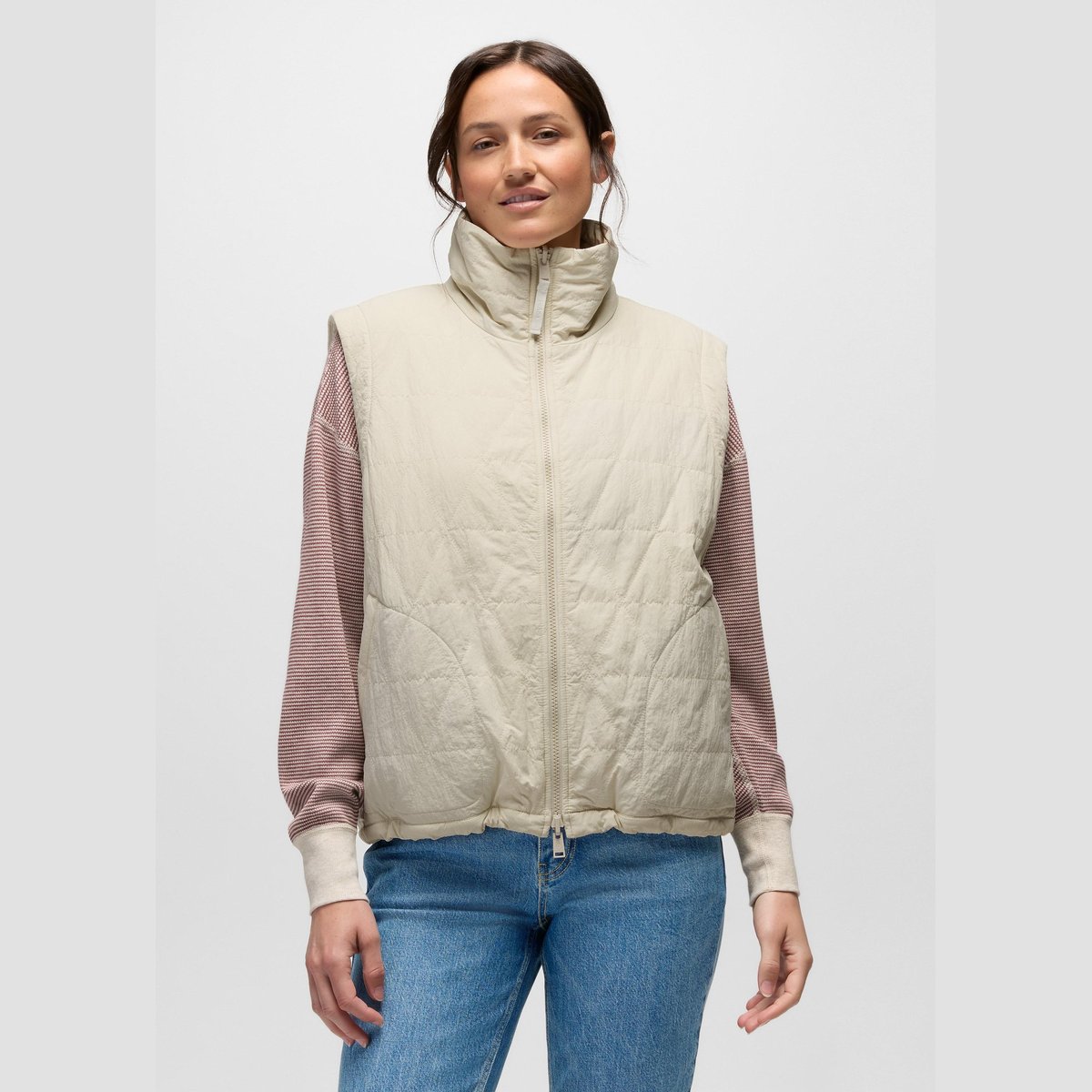 Prana Encinitas Gilet Reversibile Donna – Beach Pebble, indossato frontale