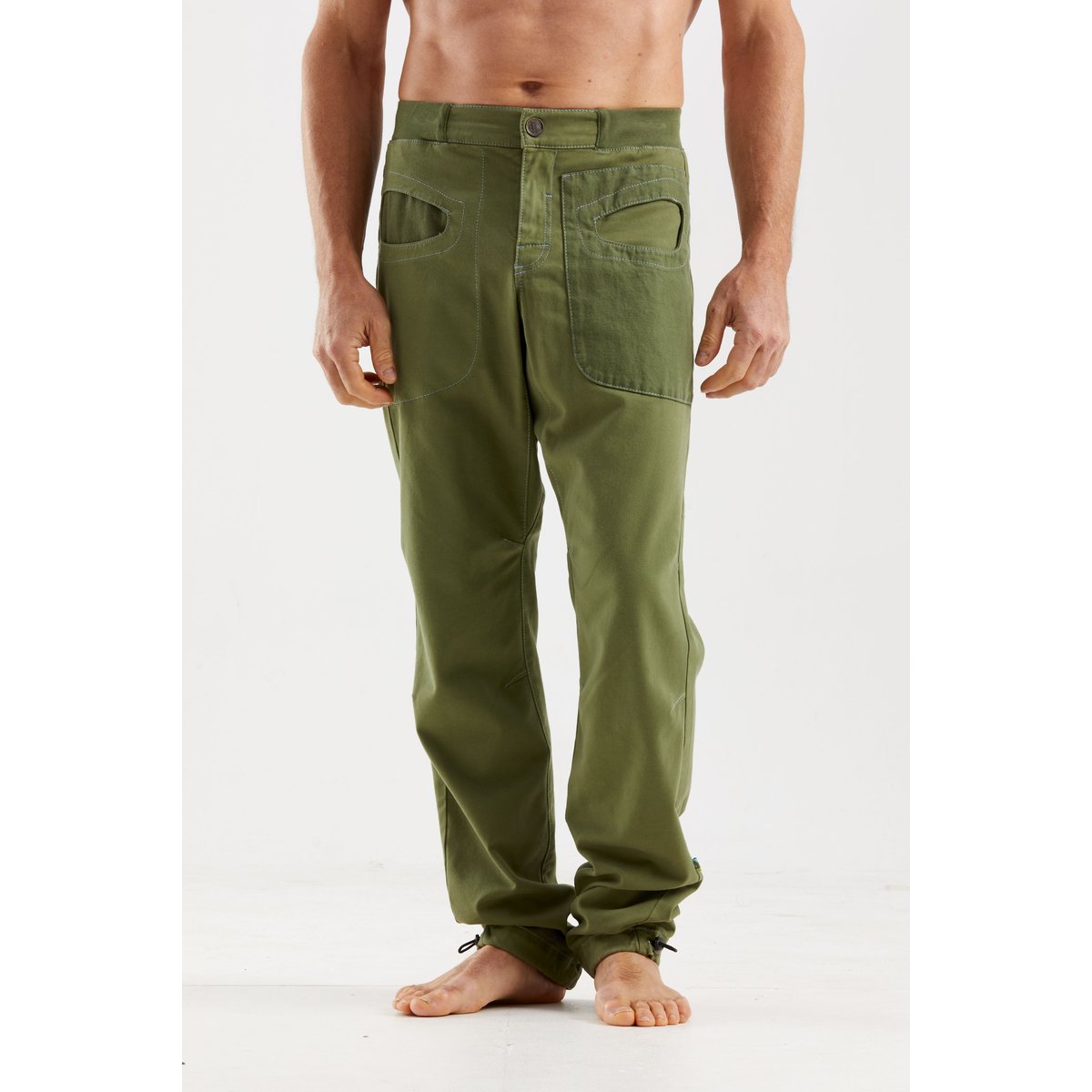 E9 Blur Pantaloni Uomo – Rosemary, indossato davanti