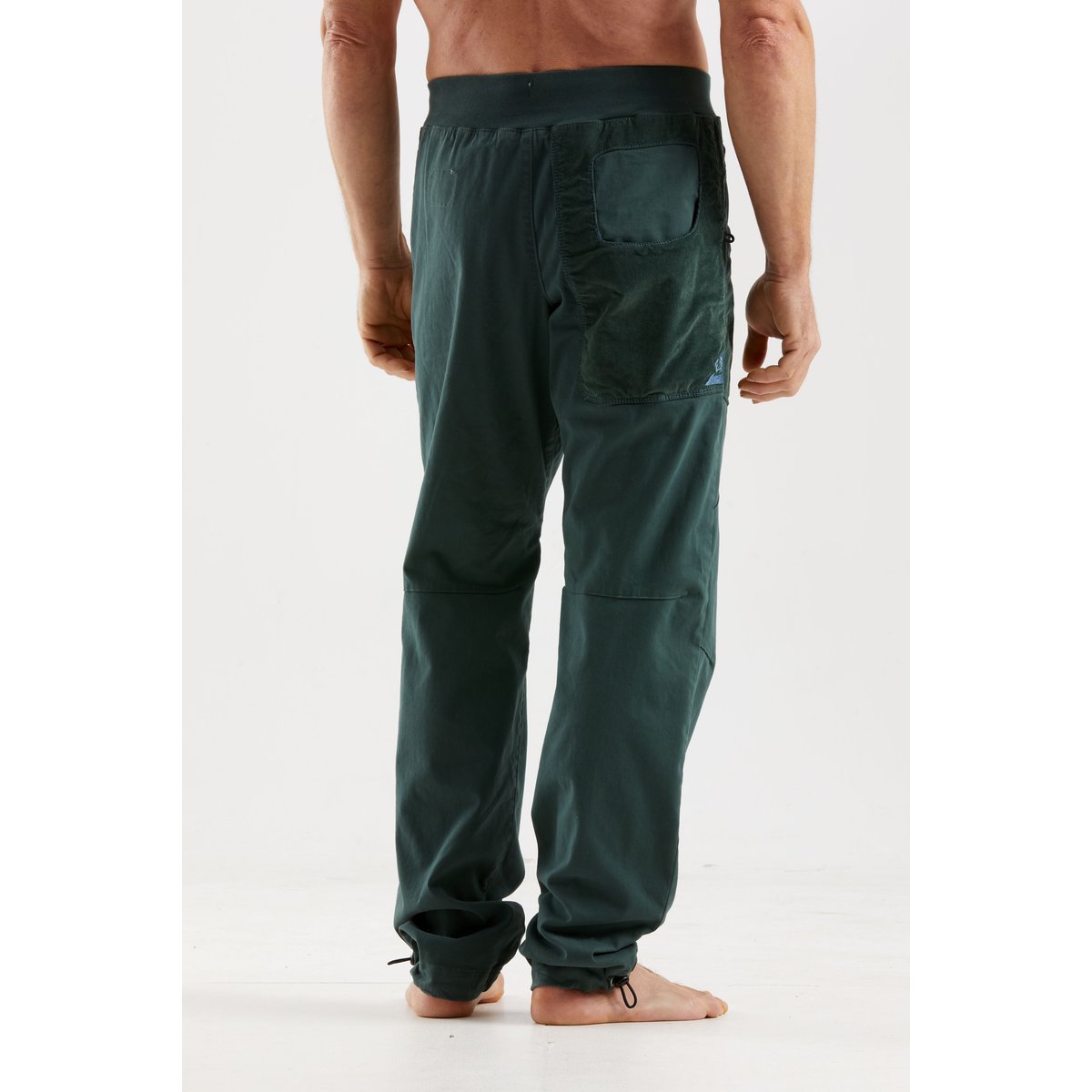 E9 N-Ananas 2.2 Pantaloni Uomo – Sea Weed, indossato, dettaglio