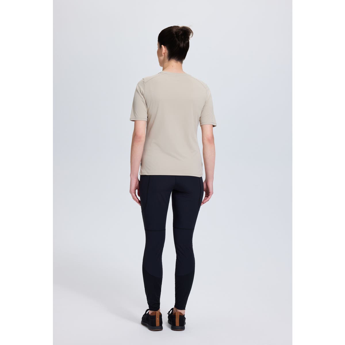 Icepeak Burdette T-Shirt Donna – Cement, indossato retro