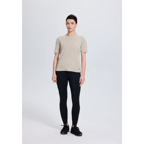 Icepeak Burdette T-Shirt Donna – Cement, indossato fronte
