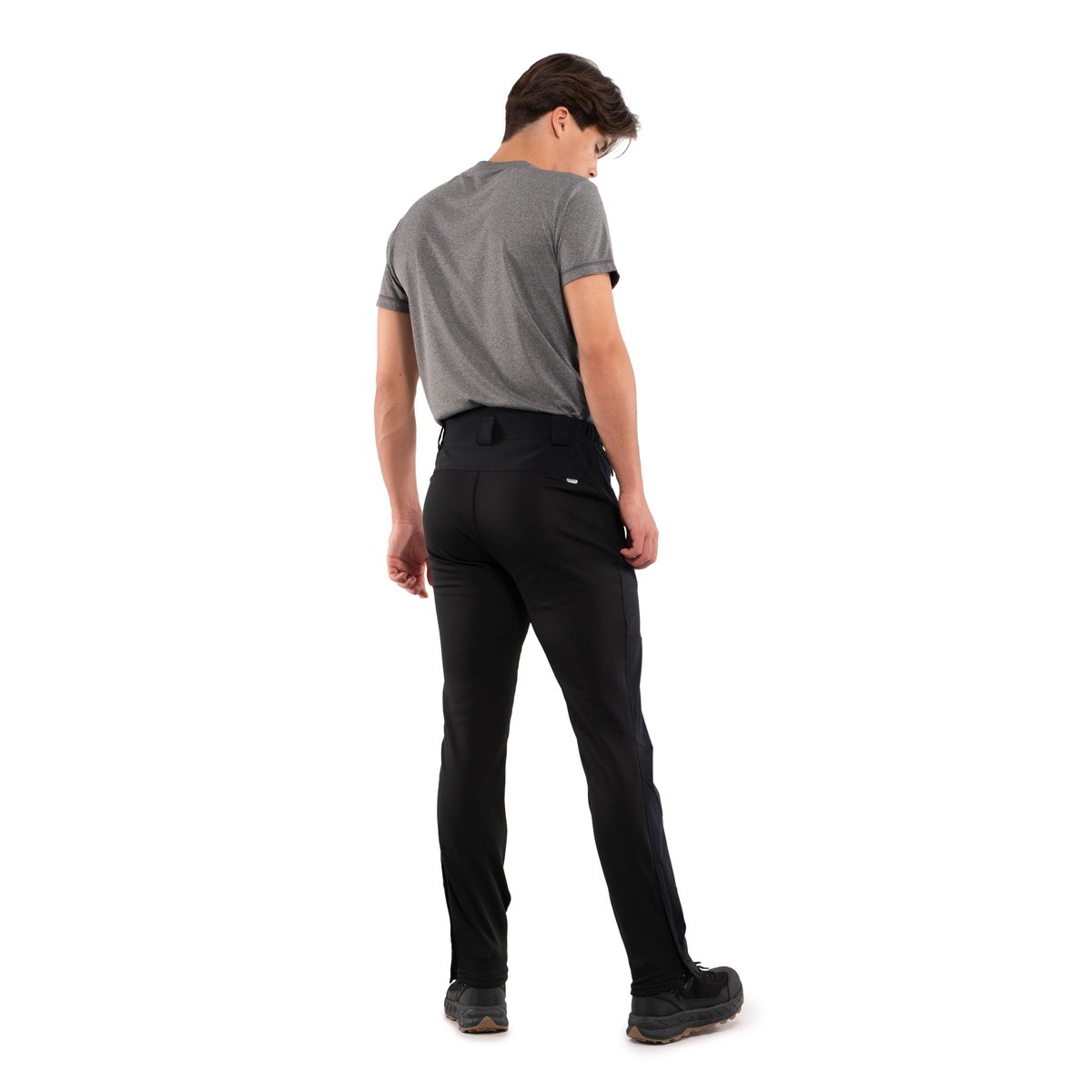 Icepeak Dorr Pantaloni Softshell Uomo – Black, indossato retro