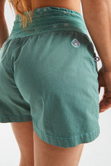 E9 Mafalda Short Woman