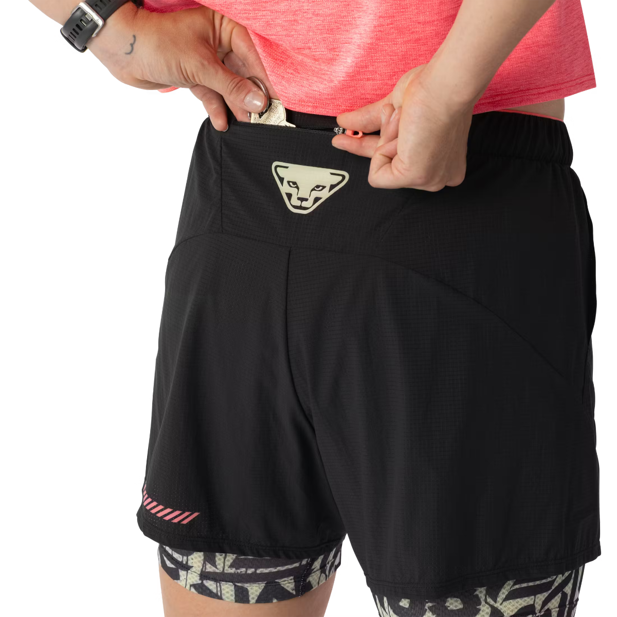 Dynafit Trail Shorts 2in1 da Trail Running Donna – Black Out Overcast, dettaglio 4
