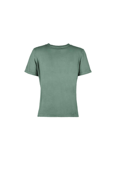 E9 Wild TEE Woman