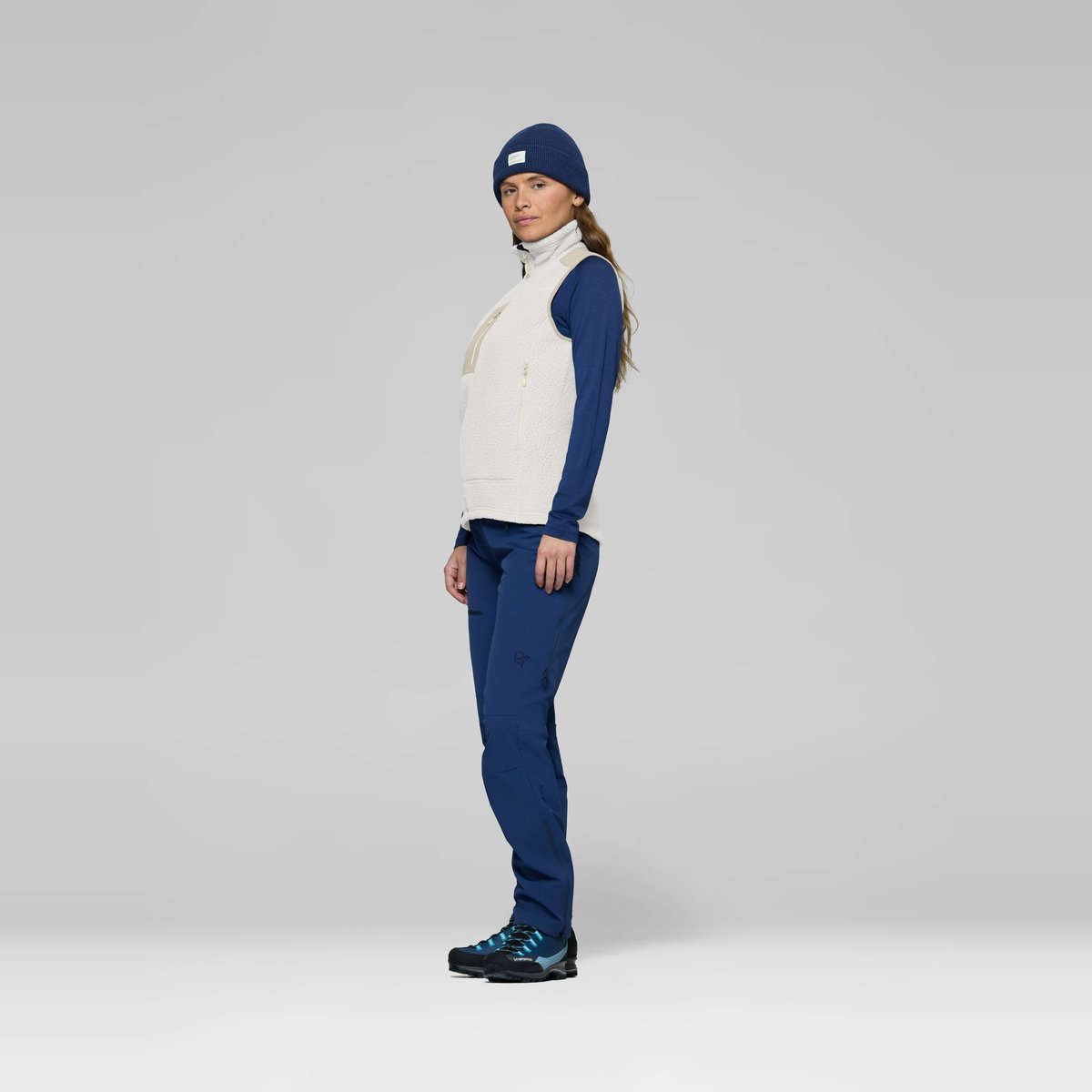 Norrøna Trollveggen Warm3 Gilet in Pile Donna – Whisper White Oatmeal, dettaglio 5