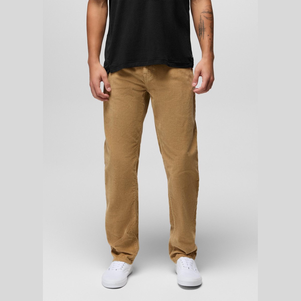 Prana Cliffstone Pantaloni Velluto Uomo – Nomad, indossato frontale