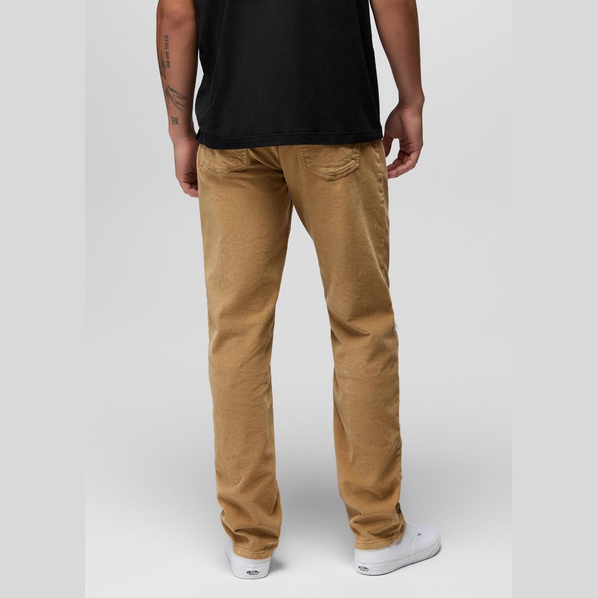 Prana Cliffstone Pantaloni Velluto Uomo – Nomad, indossato retro