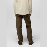 Prana Cliffstone Pantaloni Velluto Uomo – Dark Roast, indossato retro