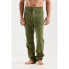 E9 Blur Pantaloni Uomo – Rosemary, indossato davanti