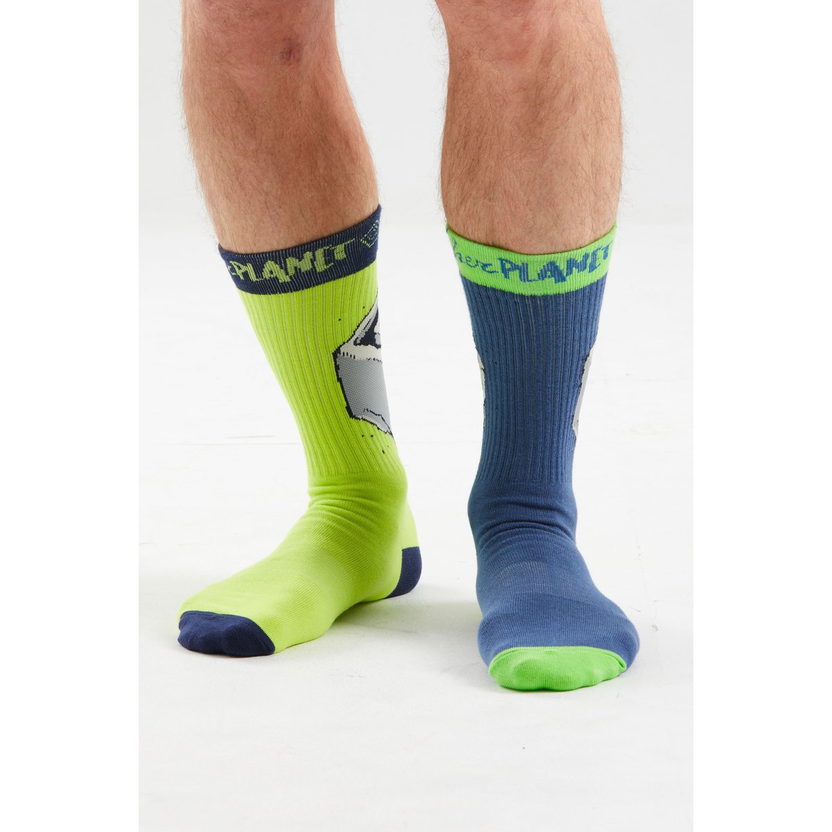 E9 Odd Planet Calze – Assorted, indossato